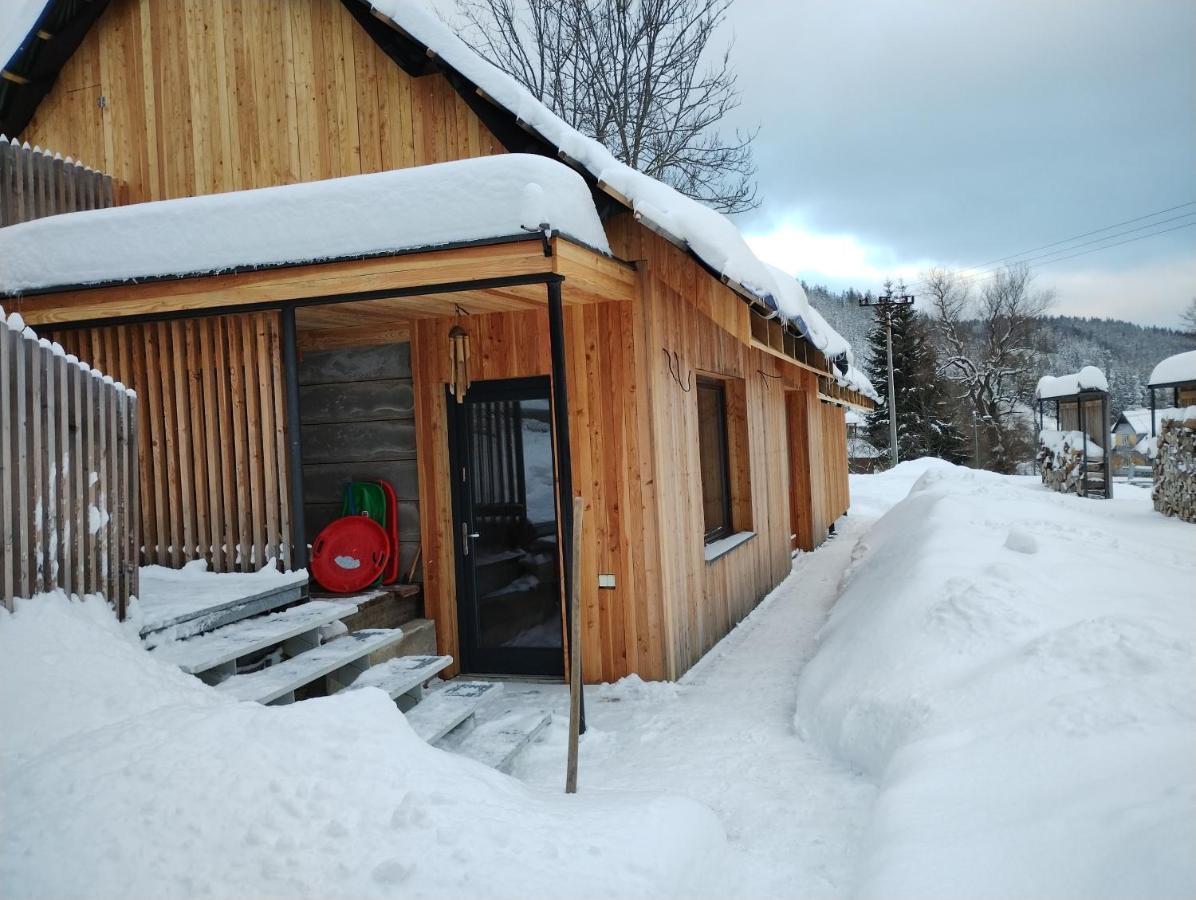 Chalupa U Sindelaru - Velke Karlovice Villa Buitenkant foto